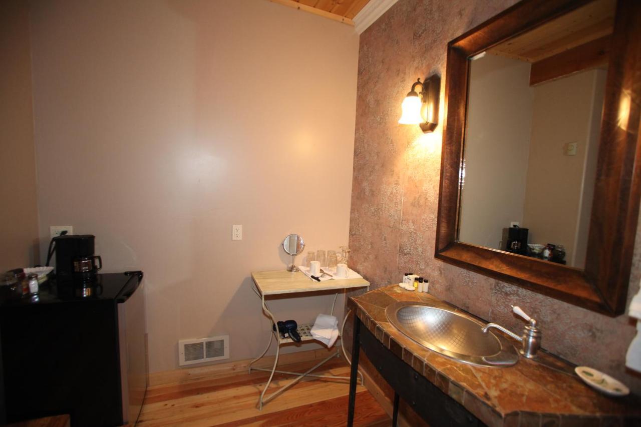 Swan River Inn Bigfork Luaran gambar